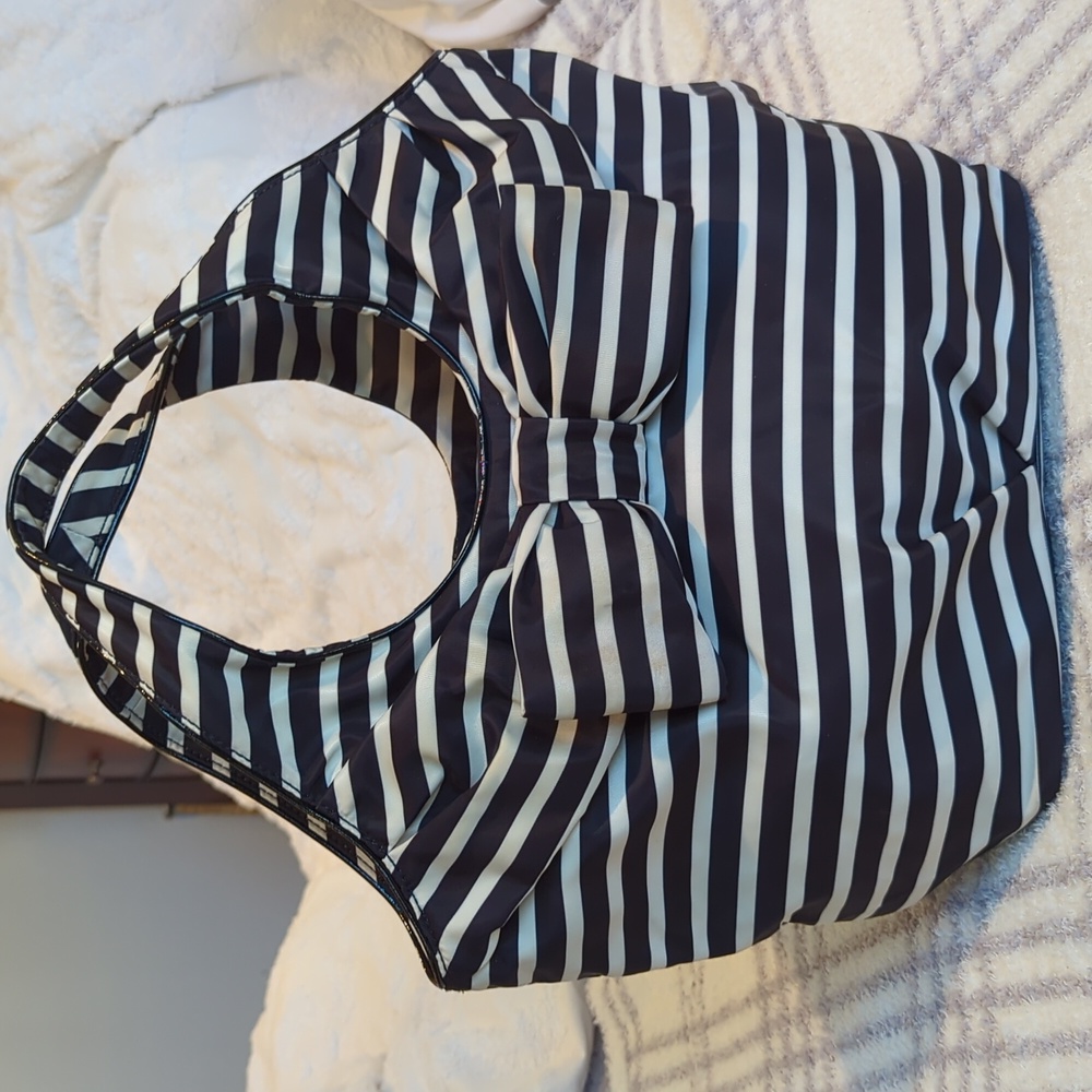 KATE SPADE NEW YORK - Black & White Stripe with Bow Nylon Tote
